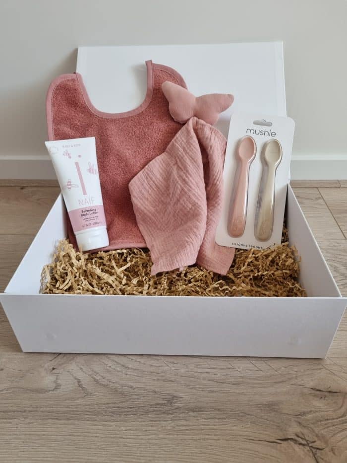 cadeaubox roze C kraamcadeau4u