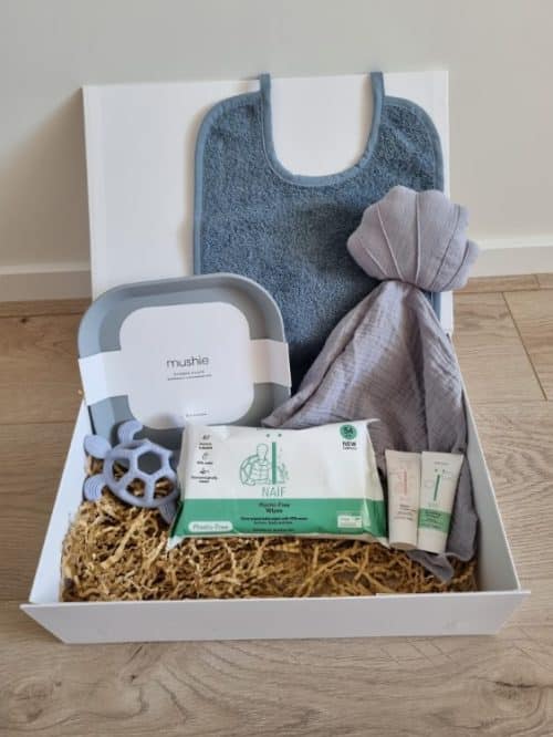 cadeaubox blauw e mushie en Naïf